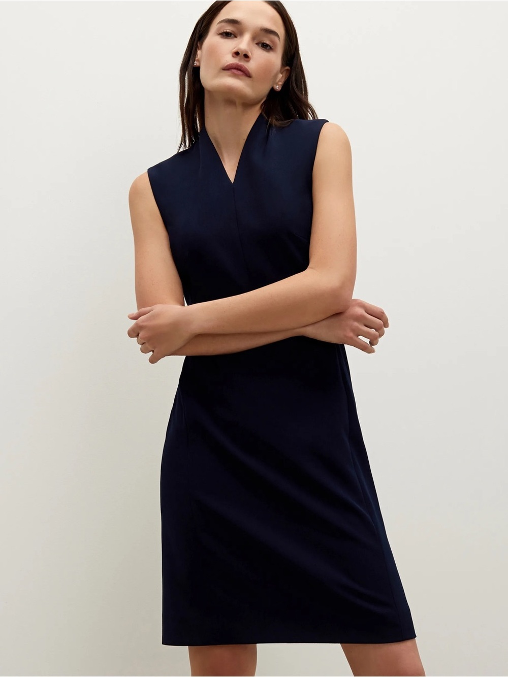MM Lafleur Aditi Sleeveless V-Neck Shift Dress in Navy size 2X